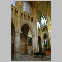 Abbaye d'Essômes, photo Genestoux, Franck, culture.gouv.fr, transept nord.jpg